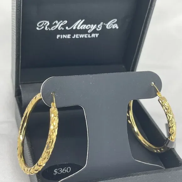 14K Gold Over Resin Hoop Diamond Cut Earrings Style Stunning Trendy Fashion NEW
